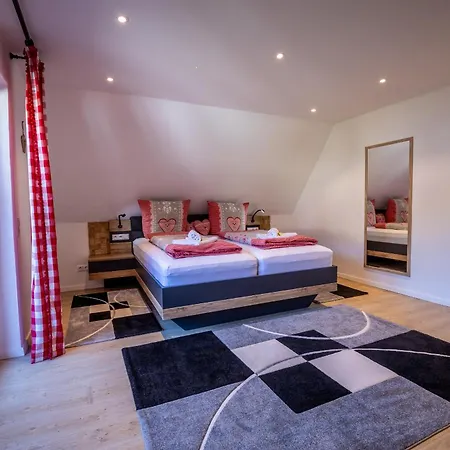 Апартаменты Renatas Засбахвальден